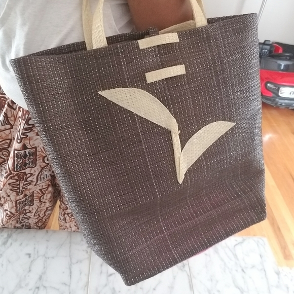 Tote - Picture 5 of 5